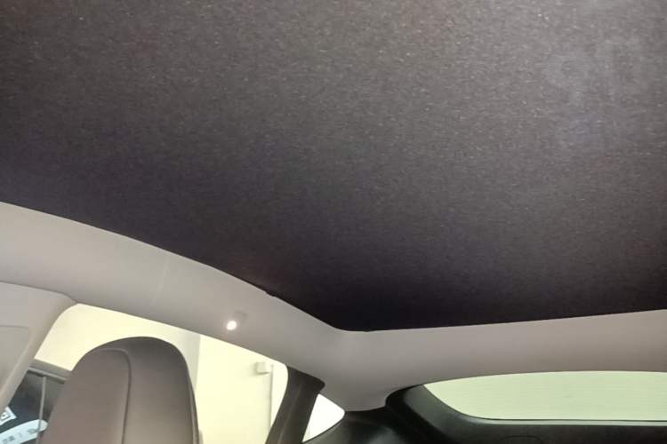 Used Tesla Model Y 2022 Revised Version Rear-Wheel Drive Headliner