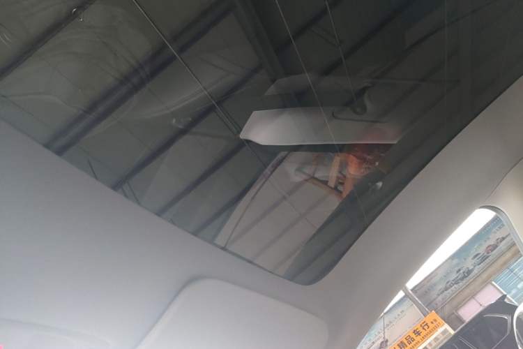 Used Tesla Model Y 2022 Revised Version Rear-Wheel Drive Headliner