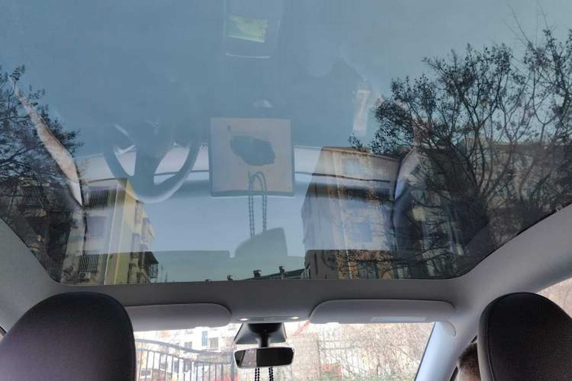 Used Tesla Model Y 2022 Revised Version Rear-Wheel Drive Headliner