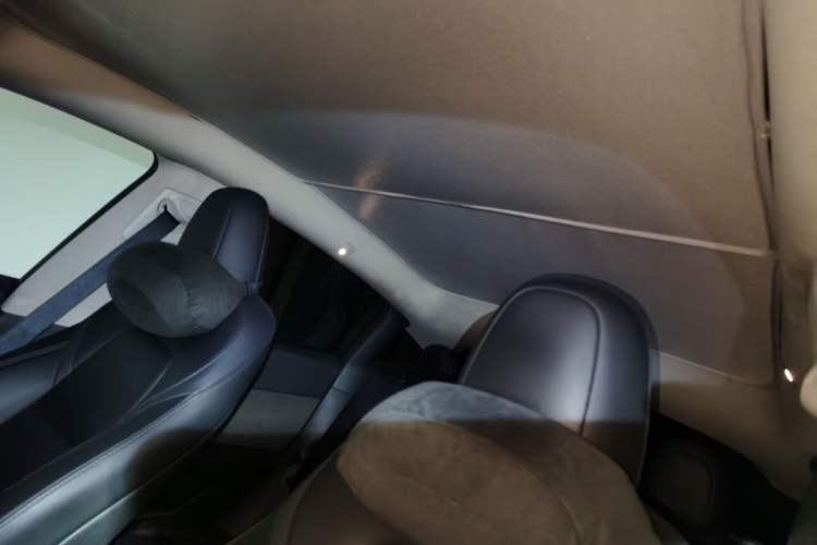 Used Tesla Model Y 2022 Revised Version Rear-Wheel Drive Headliner