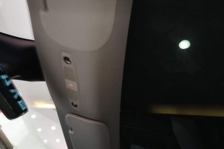 Used Tesla Model Y 2022 Revised Version Rear-Wheel Drive Headliner