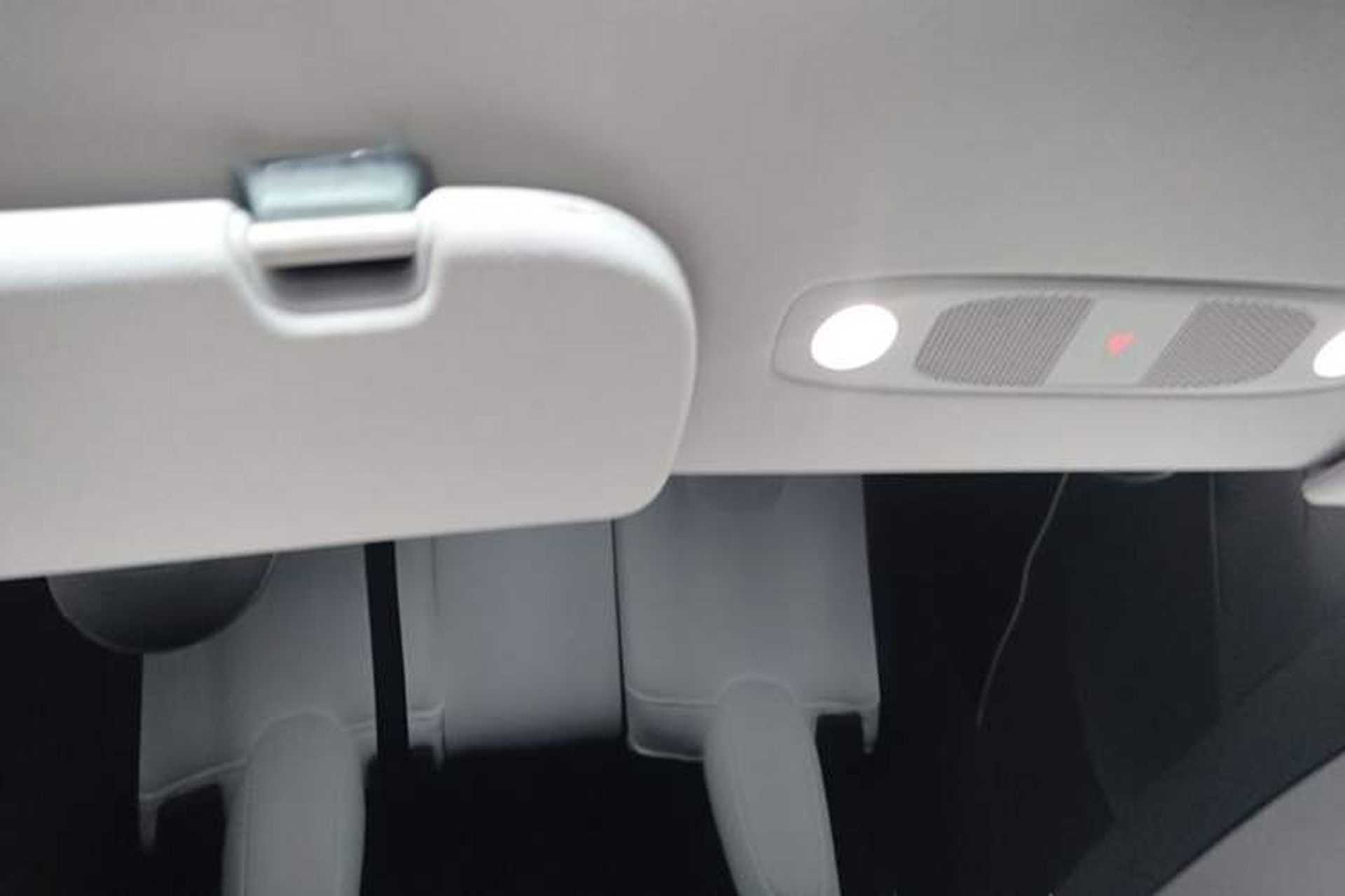 Used Tesla Model Y 2022 Performance High-Performance All-Wheel-Drive Version Headliner