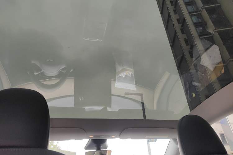 Used Tesla Model Y 2022 Revised Version Rear-Wheel Drive Headliner