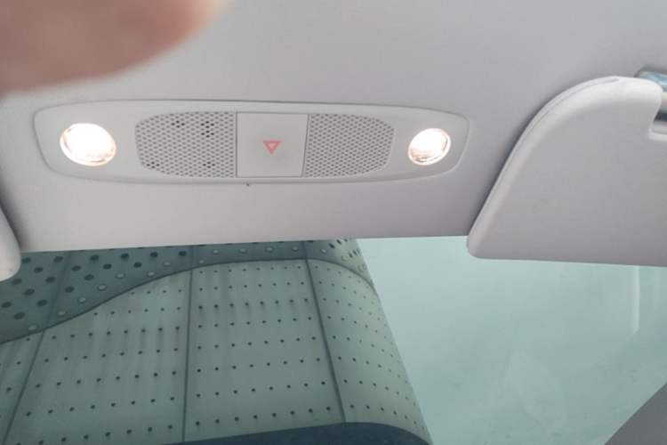 Used Tesla Model Y 2022 Revised Version Rear-Wheel Drive Headliner