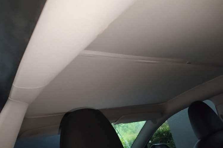 Used Tesla Model Y 2022 Revised Version Rear-Wheel Drive Headliner