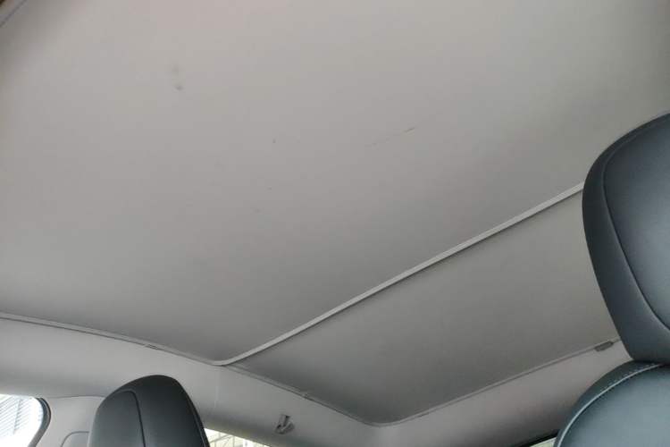Used Tesla Model Y 2022 Revised Version Rear-Wheel Drive Headliner