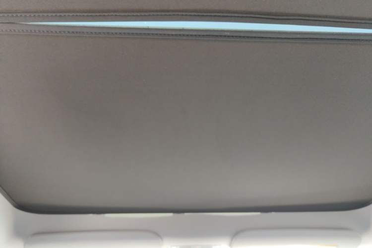 Used Tesla Model Y 2022 Revised Version Long-Range All-Wheel Drive Headliner