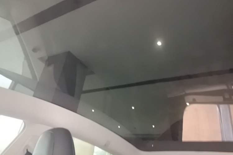 Used Tesla Model Y 2022 Revised Version Rear-Wheel Drive Headliner