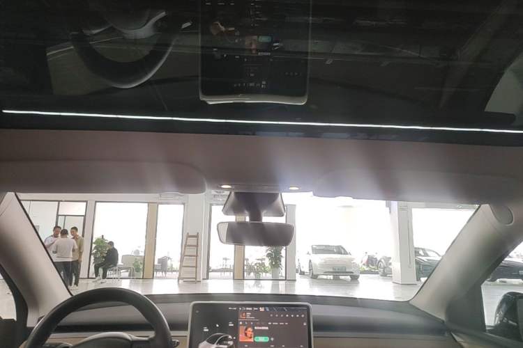 Used Tesla Model Y 2022 Revised Version Rear-Wheel Drive Headliner