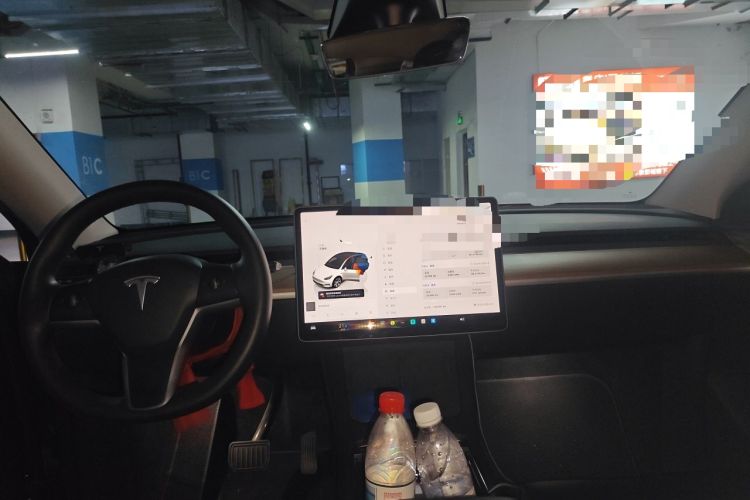 Used Tesla Model Y 2022 Rear-Wheel-Drive Version Headliner