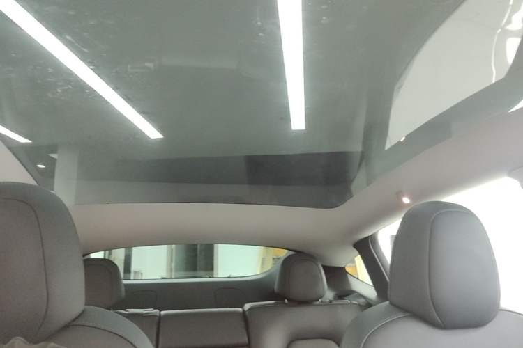 Used Tesla Model Y 2022 Revised Version Long-Range All-Wheel Drive Headliner