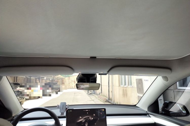 Used Tesla Model Y 2022 Rear-Wheel-Drive Version Headliner