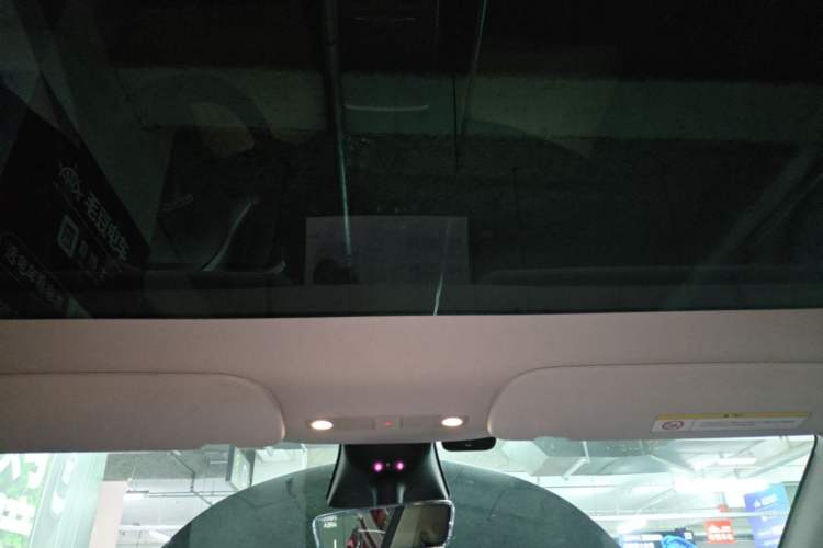 Used Tesla Model Y 2022 Revised Version Rear-Wheel Drive Headliner