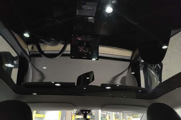 Used Tesla Model Y 2022 Revised Version Rear-Wheel Drive Headliner