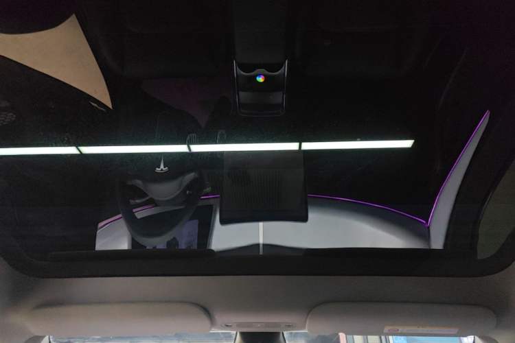 Used Tesla Model Y 2022 Revised Version Rear-Wheel Drive Headliner