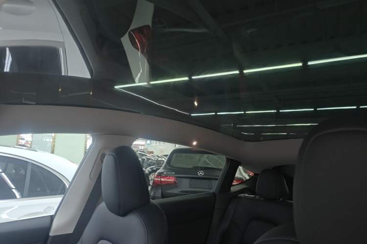 Used Tesla Model Y 2022 Revised Version Rear-Wheel Drive Headliner