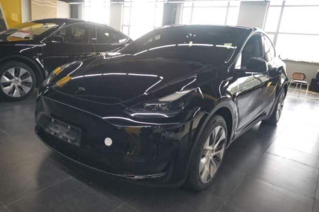 Used Tesla Model Y 2022 Rear-Wheel-Drive Version