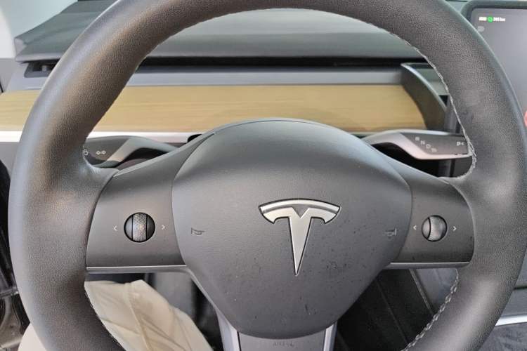 Used Tesla Model Y 2022 Revised Version Rear-Wheel Drive Instrument Cluster