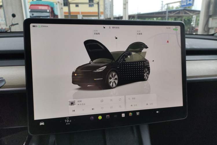 Used Tesla Model Y 2022 Revised Version Rear-Wheel Drive Instrument Cluster