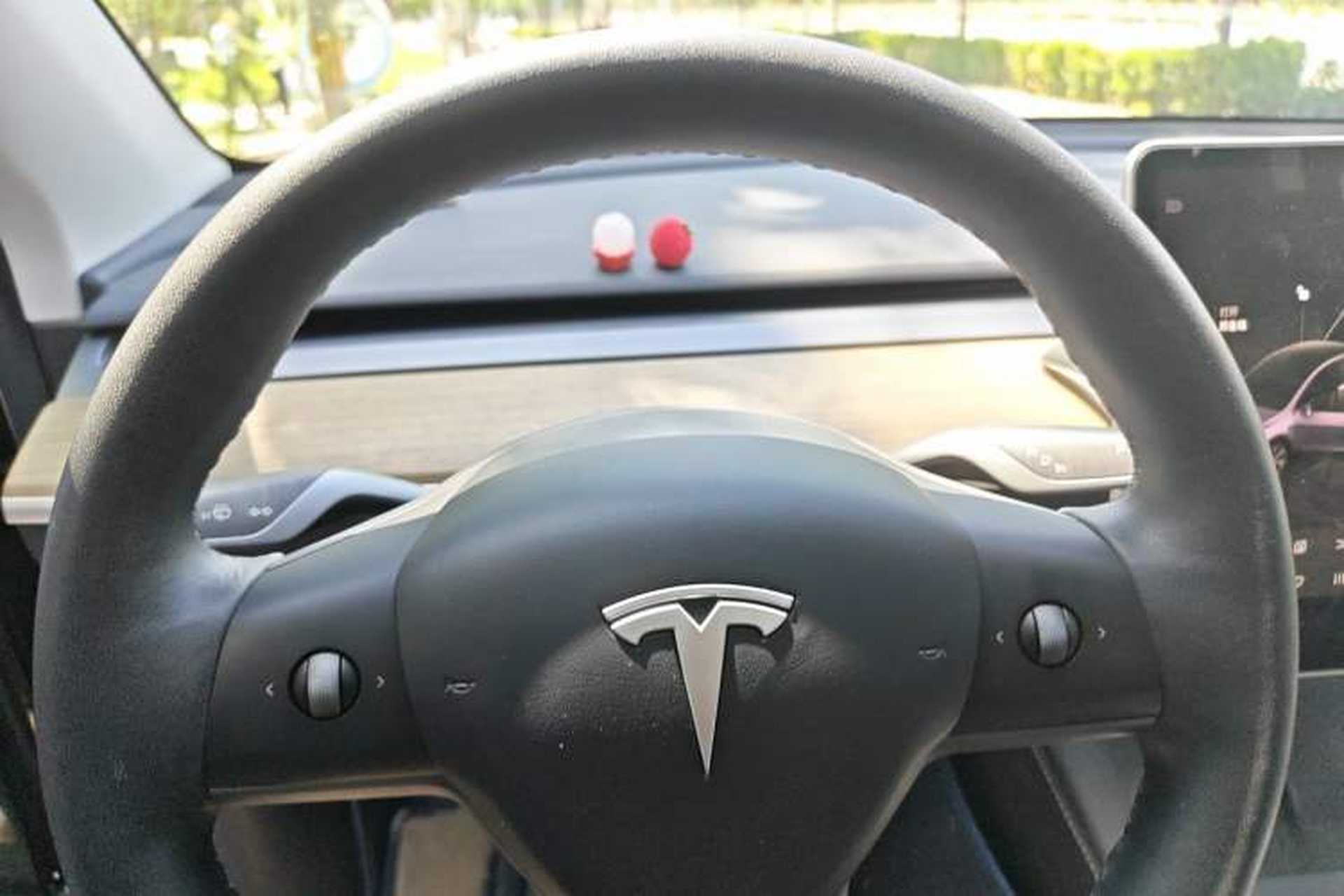 Used Tesla Model Y 2022 Revised Version Rear-Wheel Drive Instrument Cluster