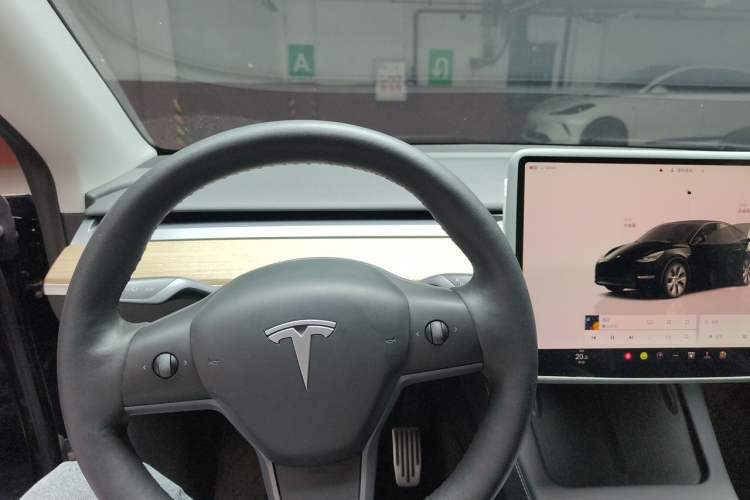 Used Tesla Model Y 2022 Revised Version Rear-Wheel Drive Instrument Cluster