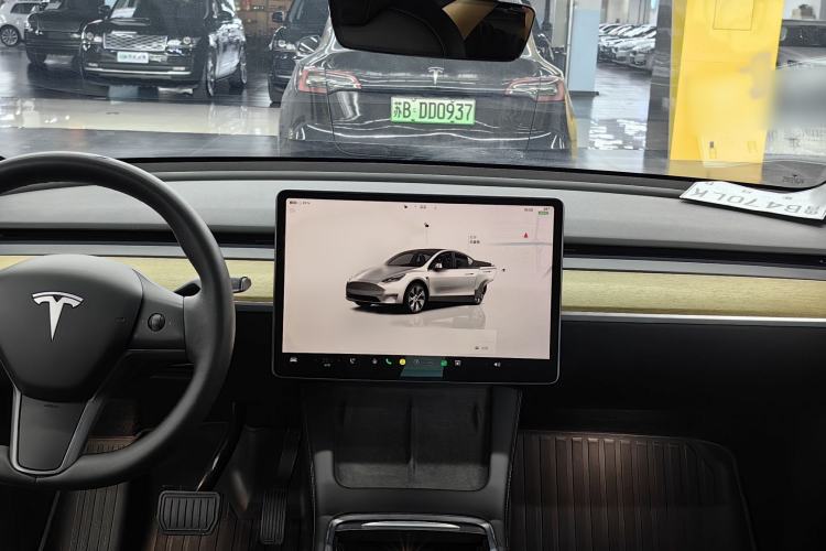 Used Tesla Model Y 2022 Rear-Wheel-Drive Version Interior 1
