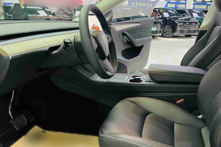 Used Tesla Model Y 2022 Revised Version Rear-Wheel Drive Interior 1