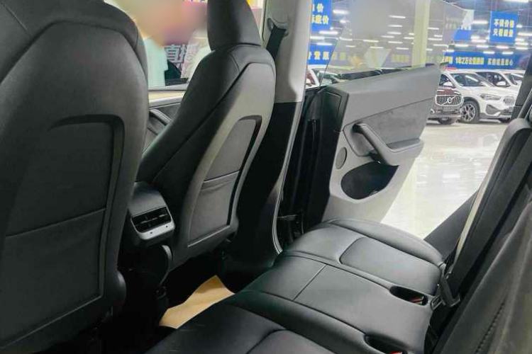 Used Tesla Model Y 2022 Revised Version Rear-Wheel Drive Interior 1