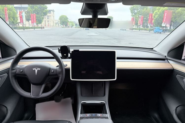 Used Tesla Model Y 2022 Revised Version Rear-Wheel Drive Interior 1