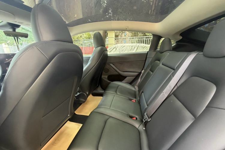 Used Tesla Model Y 2022 Revised Version Rear-Wheel Drive Interior 1