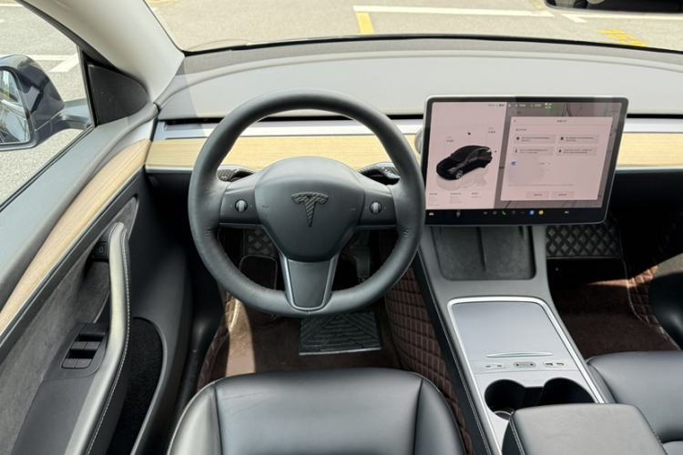 Used Tesla Model Y 2022 Revised Version Rear-Wheel Drive Interior 1