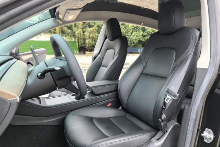 Used Tesla Model Y 2022 Revised Version Rear-Wheel Drive Interior 1