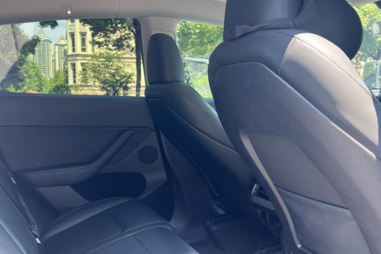 Used Tesla Model Y 2022 Revised Version Rear-Wheel Drive Interior 1