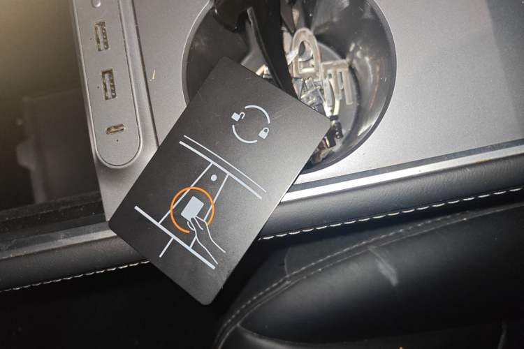 Used Tesla Model Y 2022 Rear-Wheel-Drive Version Interior 1