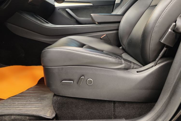 Used Tesla Model Y 2022 Revised Version Rear-Wheel Drive Interior 10