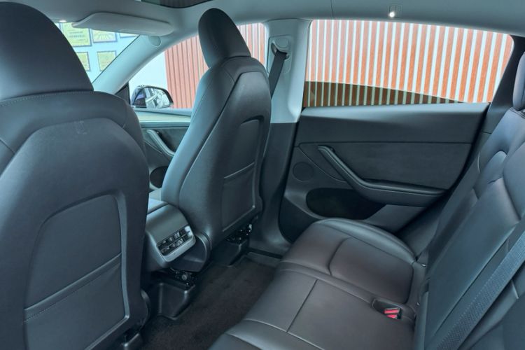 Used Tesla Model Y 2022 Revised Version Rear-Wheel Drive Interior 10