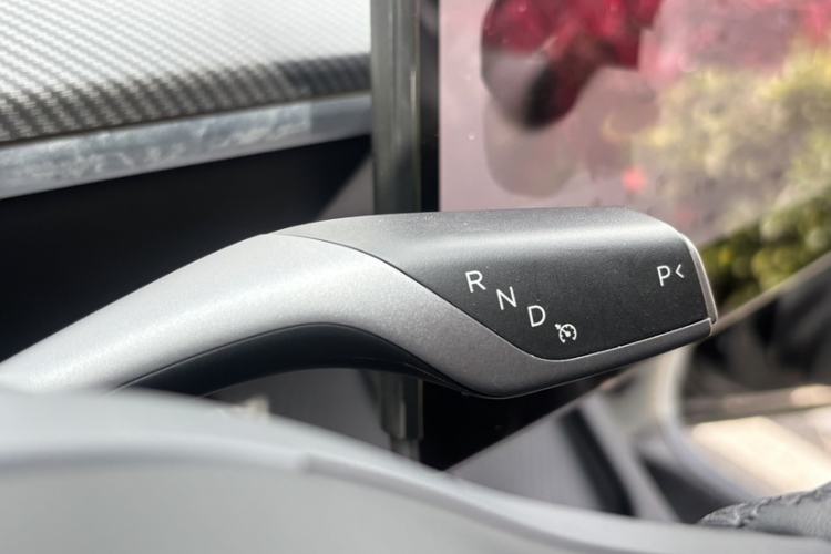Used Tesla Model Y 2022 Rear-Wheel-Drive Version Interior 10