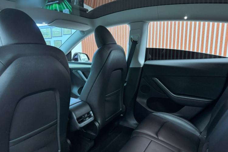 Used Tesla Model Y 2022 Revised Version Rear-Wheel Drive Interior 11