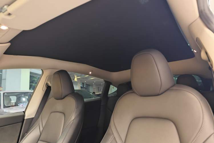Used Tesla Model Y 2022 Revised Version Rear-Wheel Drive Interior 12