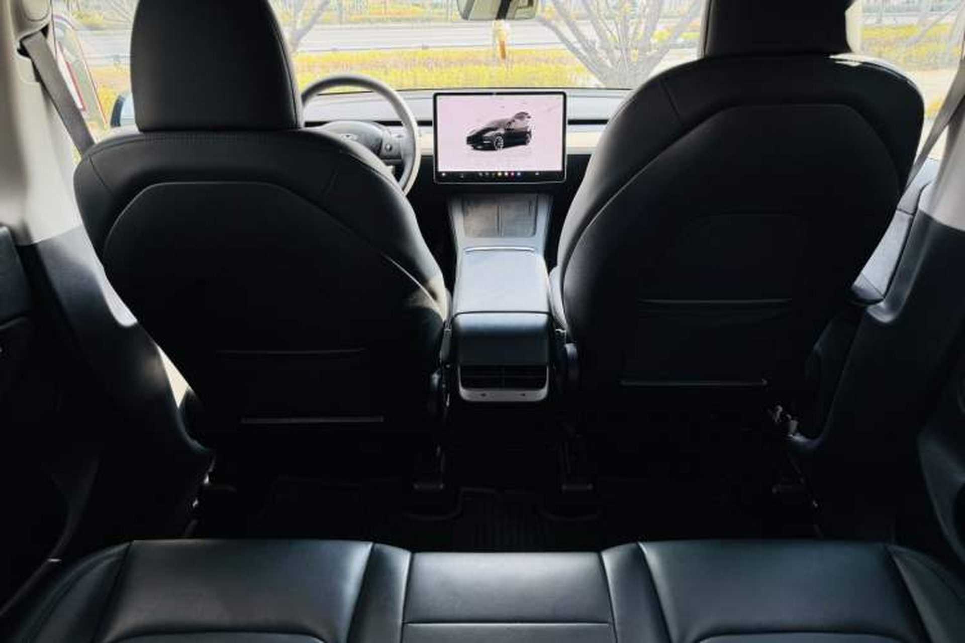 Used Tesla Model Y 2022 Revised Version Long-Range All-Wheel Drive Interior 12