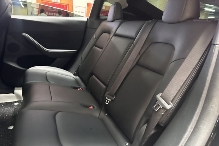 Used Tesla Model Y 2022 Revised Version Long-Range All-Wheel Drive Interior 12