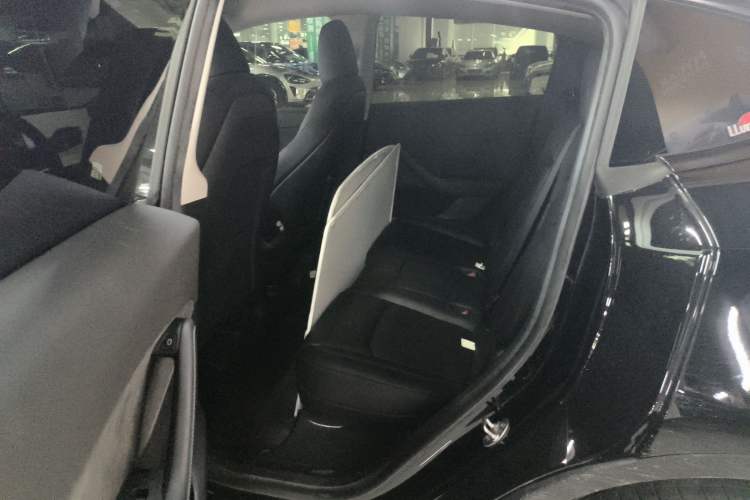 Used Tesla Model Y 2022 Revised Version Rear-Wheel Drive Interior 2