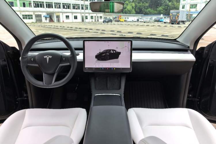 Used Tesla Model Y 2022 Revised Version Rear-Wheel Drive Interior 2