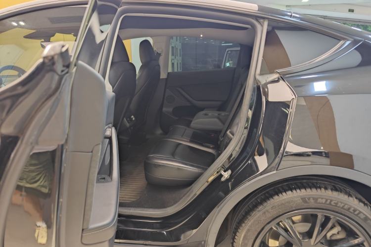 Used Tesla Model Y 2022 Revised Version Rear-Wheel Drive Interior 2