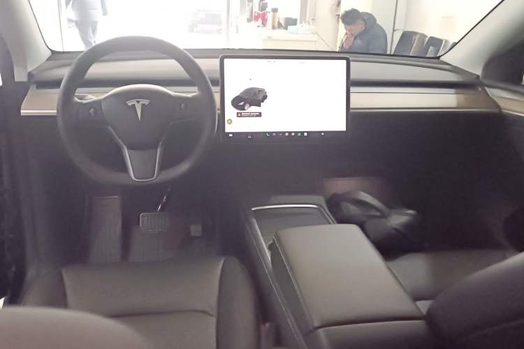 Used Tesla Model Y 2022 Revised Version Rear-Wheel Drive Interior 2