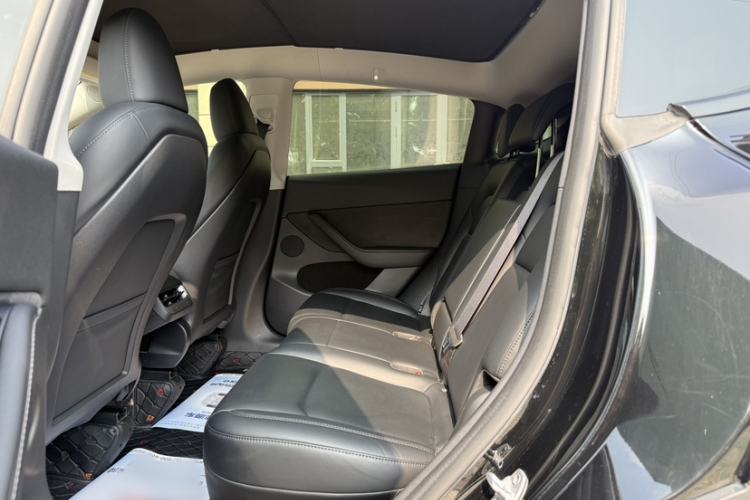 Used Tesla Model Y 2022 Revised Version Rear-Wheel Drive Interior 2