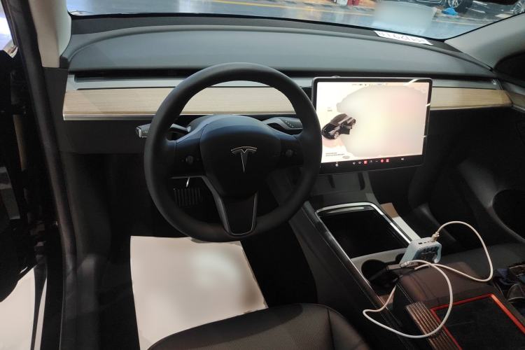 Used Tesla Model Y 2022 Revised Version Rear-Wheel Drive Interior 2