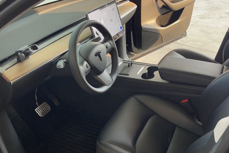 Used Tesla Model Y 2022 Revised Version Rear-Wheel Drive Interior 2