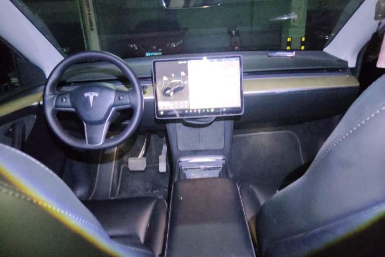 Used Tesla Model Y 2022 Revised Version Rear-Wheel Drive Interior 2