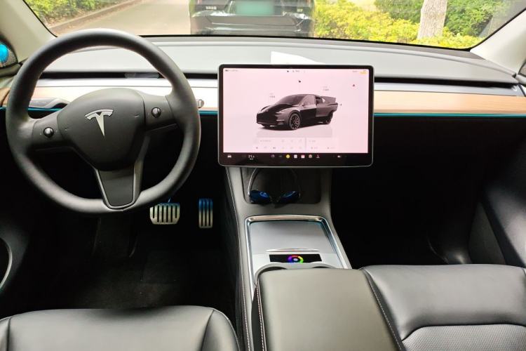 Used Tesla Model Y 2022 Performance High-Performance All-Wheel-Drive Version Interior 2